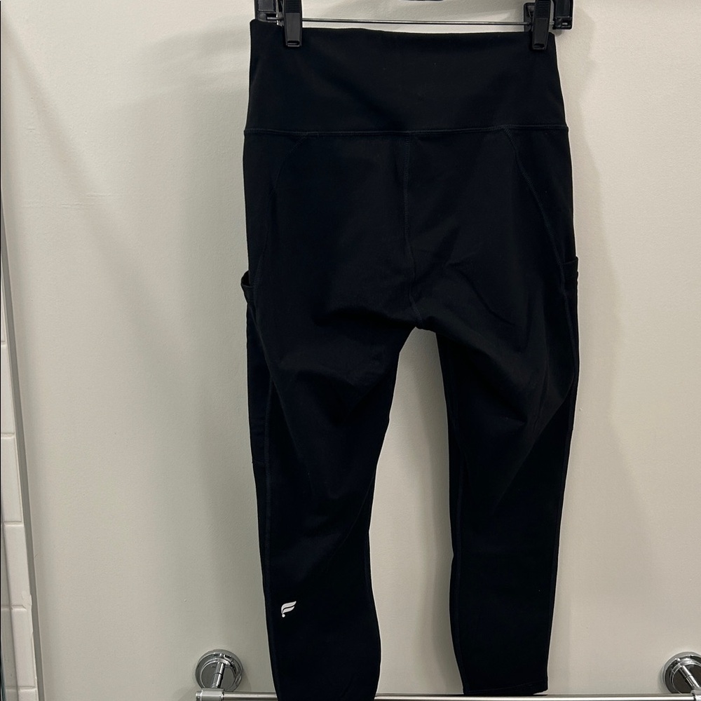 Fabletics leggings - image 4